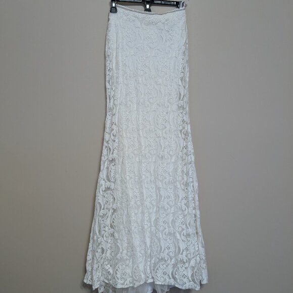 Clarisse Dresses & Skirts - Clarisse lace wedding skirt 0 triple lined